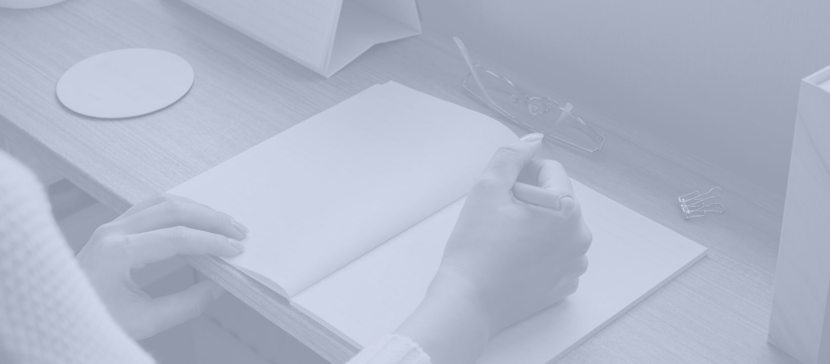 ヒーロー画像背景